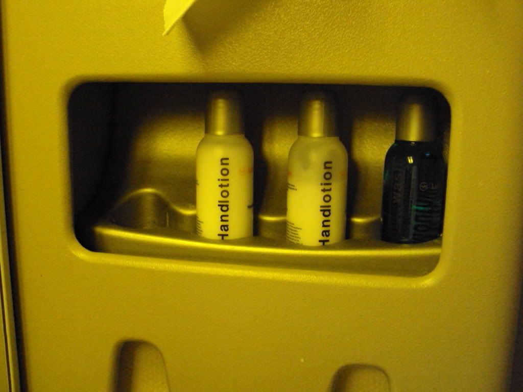http://i779.photobucket.com/albums/yy71/AR385/LH%20511/LH511137-1.jpg