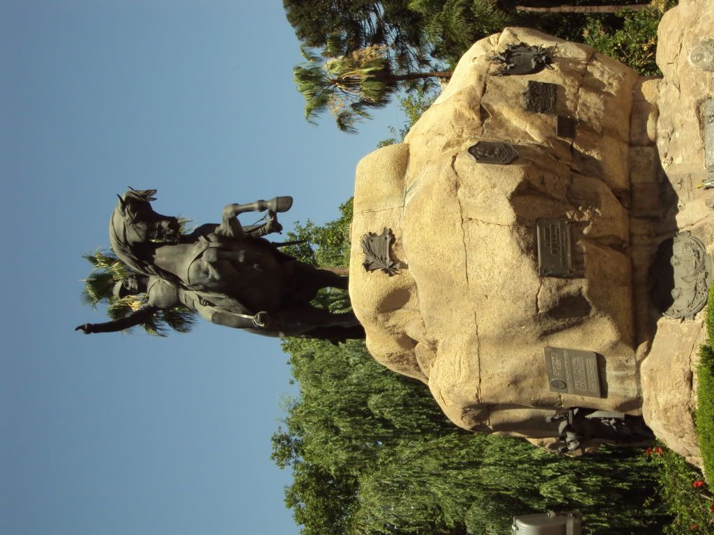 http://i779.photobucket.com/albums/yy71/AR385/Mendoza%20City/LH511055.jpg