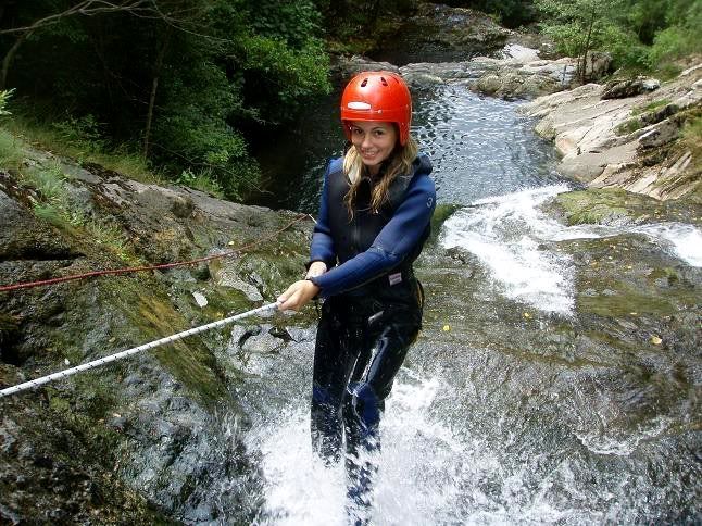 Somoaventura. Deportes de aventura en Cantabria, barrancos, rafting, canoas, despedidas de soltero